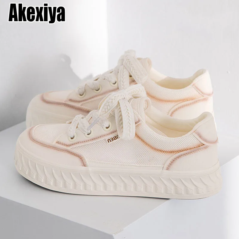 

Women Casual Sneakers Thick Sole Fashion autumn High Shoes For Women 2023 New Round Toe Vulcanized Shoes