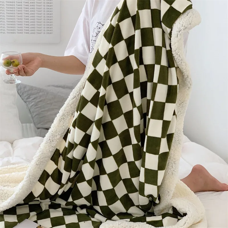 �����ϰ� �β��� ����ǳ ���� ���� �ܿ� ħ�� Ŀ��, ���� ��� �繫�� ���� ��� ���� Ŀ�� ħ�뺸