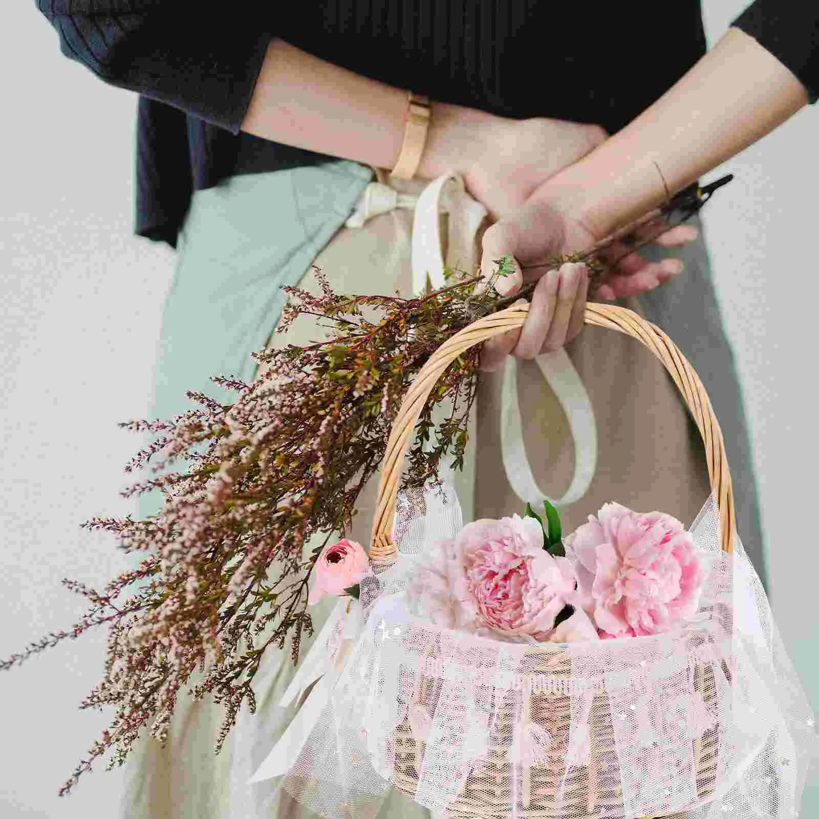 

Wicker Woven Gauze Basket Flower Storage Basket Gift Basket Fruit Storage Basket