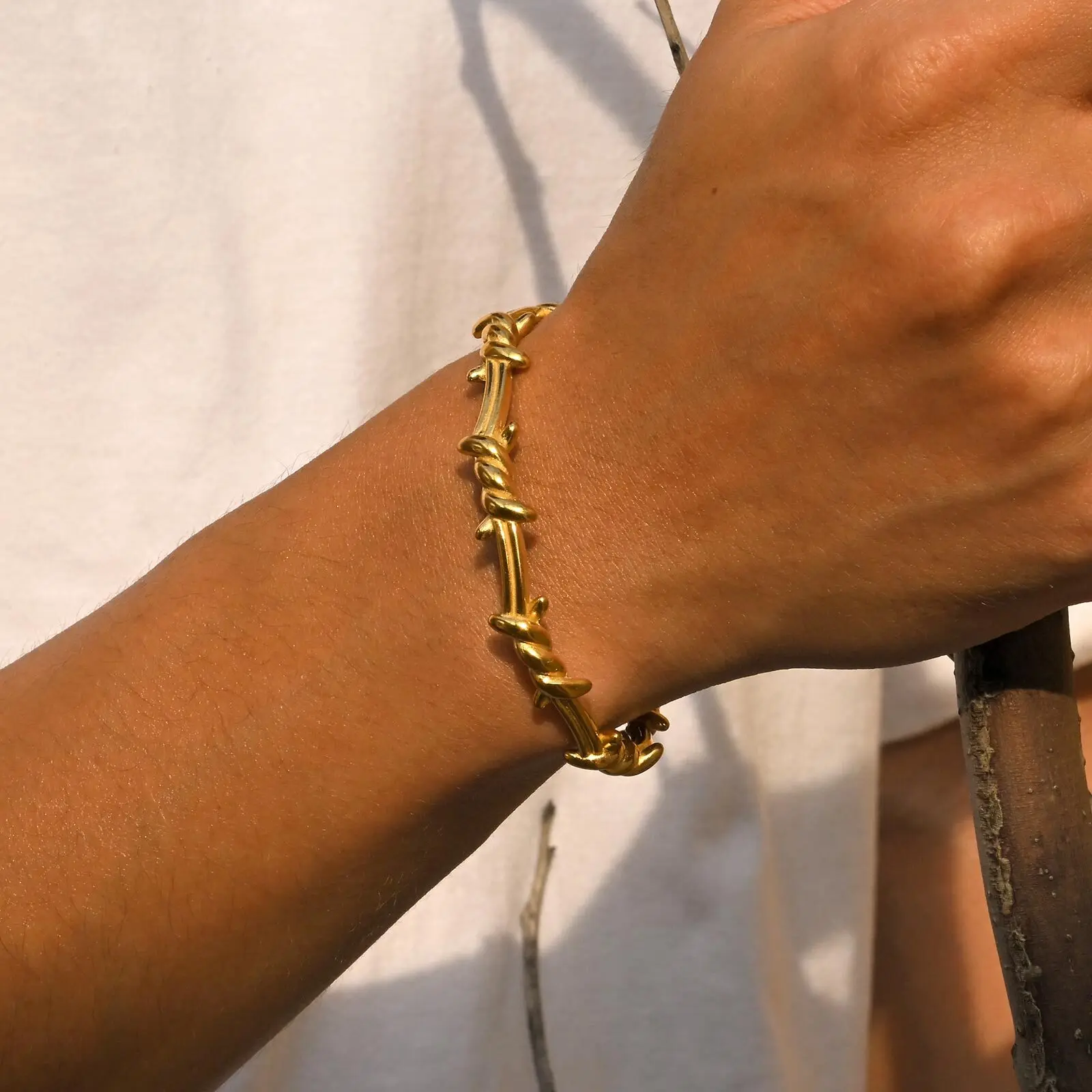 Offenes Punk-Knoten-Armband für Männer und Jungen, gedrehter Knoten-Edelstahl-Schraubstulpen-Armreif, trendiges männliches Schmuckgeschenk – Detail 6