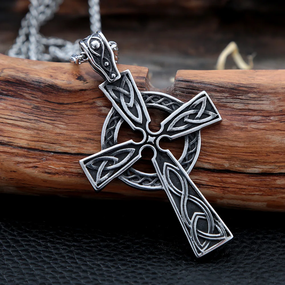 Buy Hisatan Celtic Knot Cross Necklace for Men, Stainless Steel Religious  Infinity Love Pendant Necklaces Irish Celtics jewelry for Men Boys, 24''  Online at desertcartINDIA