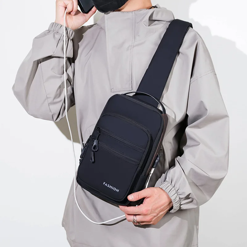 

Men Anti Theft Chest Bag Shoulder Bags USB Charging Crossbody Package School Short Trip Messengers Bags Men's Trendy Sling Pack