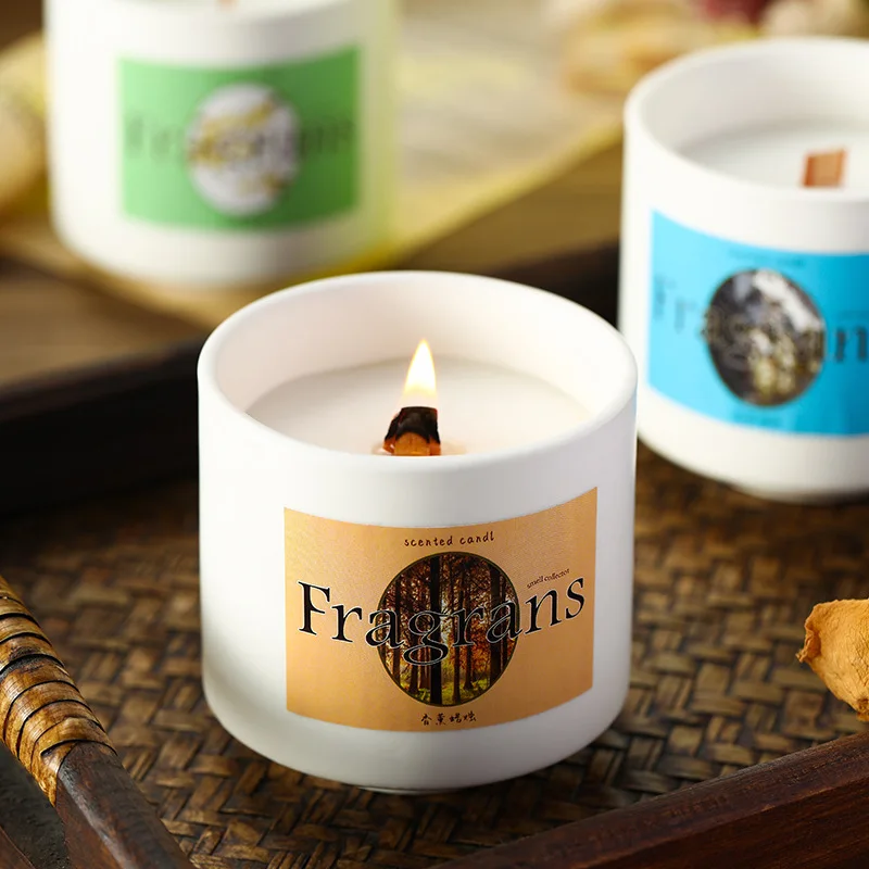 

Ceramic Scented Candles Guest Gift Candles with Wooden Wick Home Decoration Accessories Wedding Table Decorative
