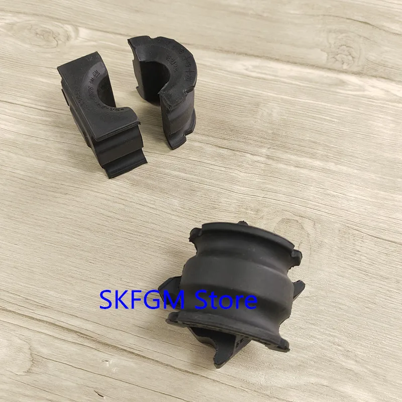 2PCS Original Front Stabilizer Bar Bushing Sway Bar Bushing 84144884 23338477 For Chevrolet Malibu XL
