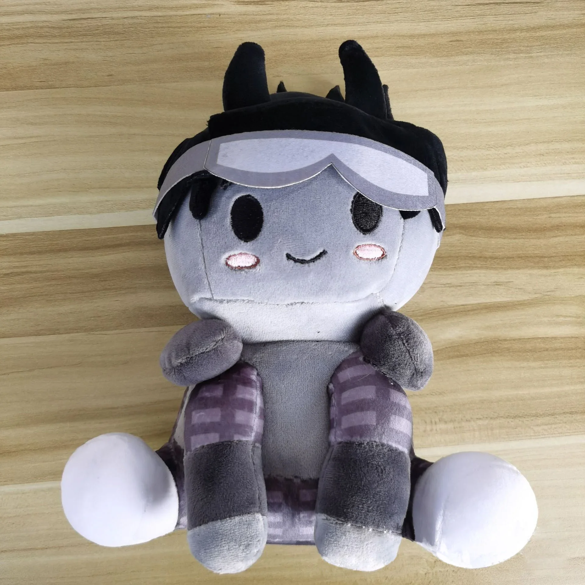 Blox Buddies ロブロックス ぬいぐるみ 野球帽の男の子 20cm 2024 新しいブロックス仲間ぬいぐるみ漫画の女の子黒帽子黄色装飾