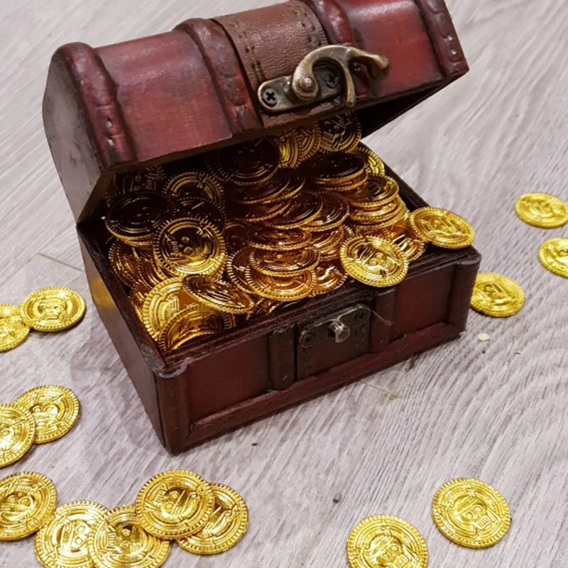 100Pcs Plastic Pirate Gold Coin Fake Game Coin Treasure Coins Funny Scene Props Halloween Christmas Party Decoration Supplies 4