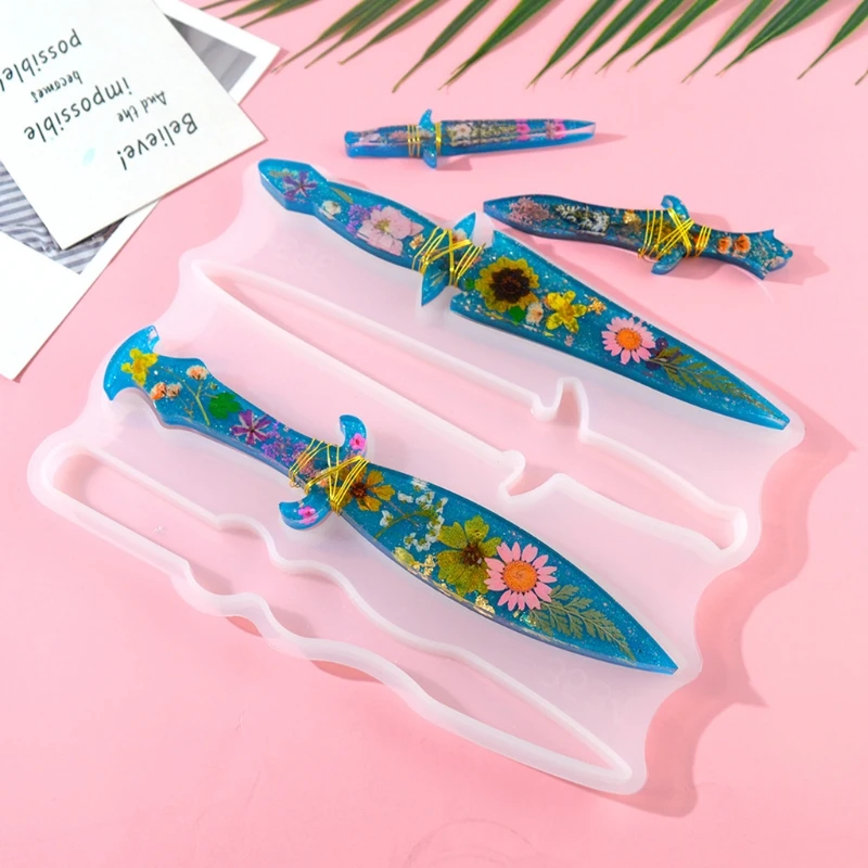 

N58F Epoxy Resin Mold Knife Keychains Mold for Creative Resin Mold