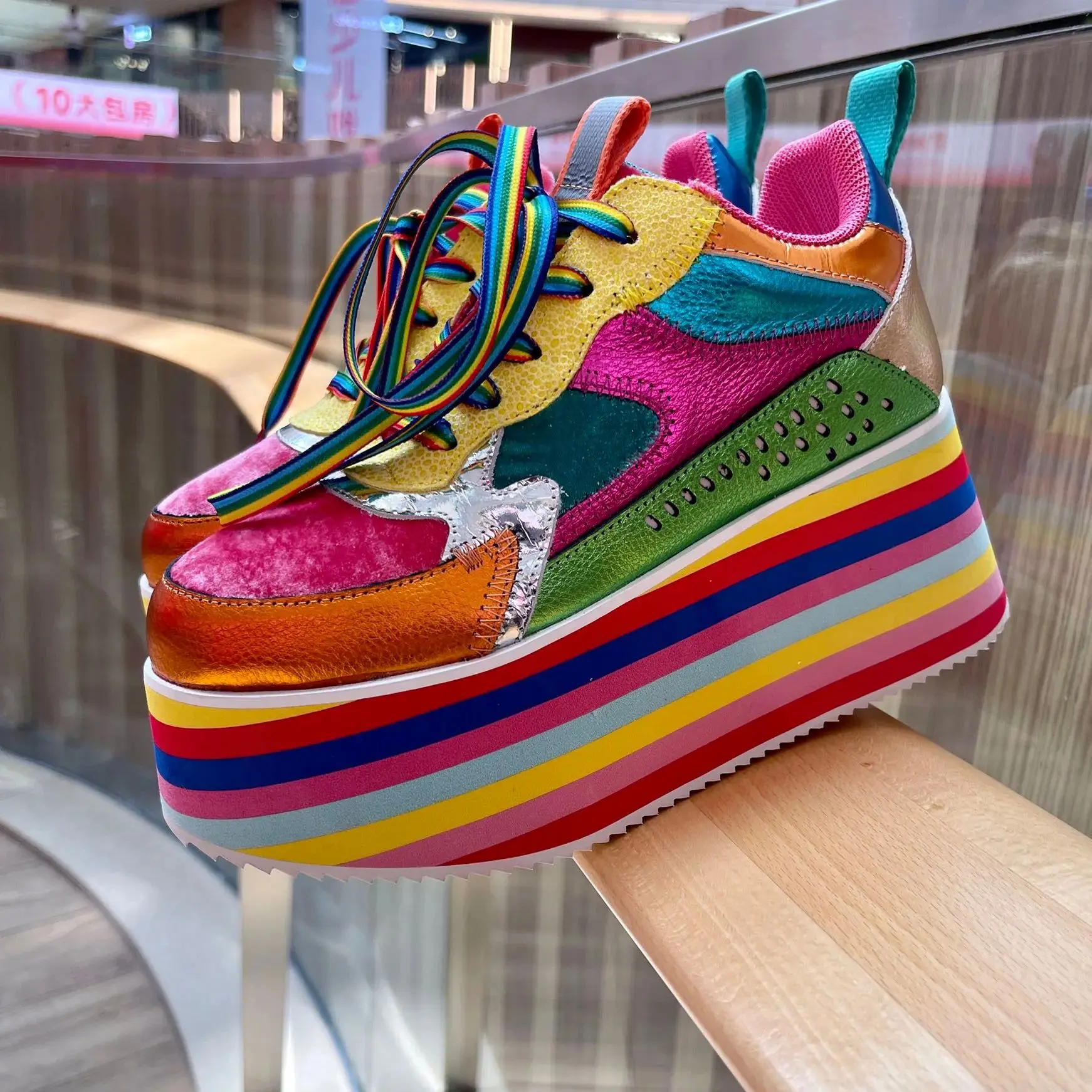 Hoge plateau sneakers sale