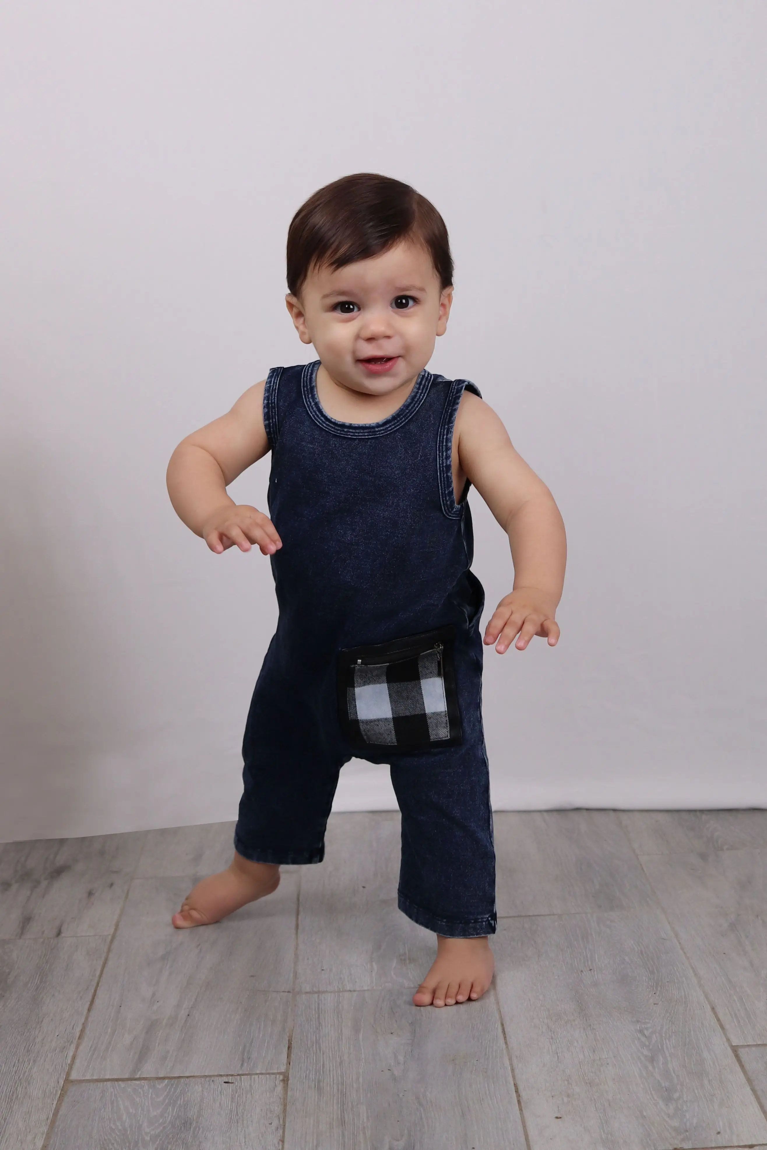 Description Picture 3 of itemBaby romper kids clothes sleeveless summer casual children clothing baby overall denim blue boy and girl jumpsuit zipper pocket