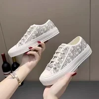 Embroidered canvas shoes, new lace up white shoes, thick sole with increased height inside, comfortable casual sports shoes 1