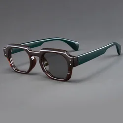 Stylish Oversized Photochromic Grey - tinted Reading Glasses for Trendy Eye Protection (Tea Green)