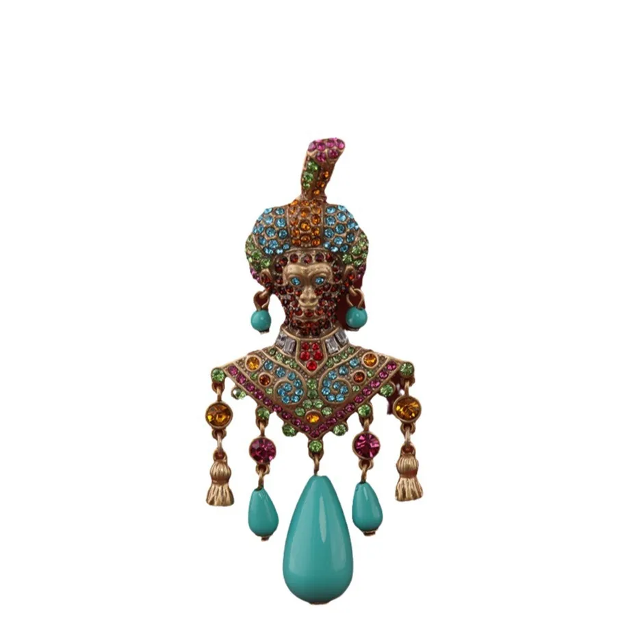 Retro, high-end, minimalist, personalized, versatile, fashionable brooch for women