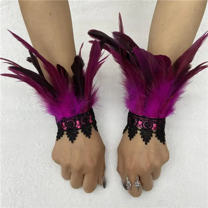 Cosplay Wrist Cuffs Halloween Prop Toys Black Feather Wrist Cuffs Retro Vintage Punk Gothic Feather Cuffs for Women Man Halloween Party Goth Rave Costume Cosplay Prop