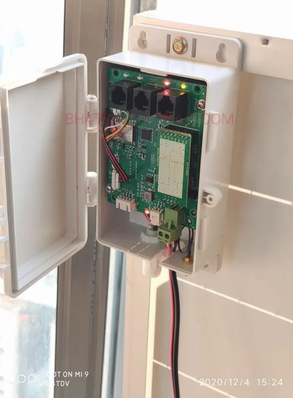 

51WG3 SOLAR Version Solar APRS Gateway Relay Integrated Support Lewei IOT