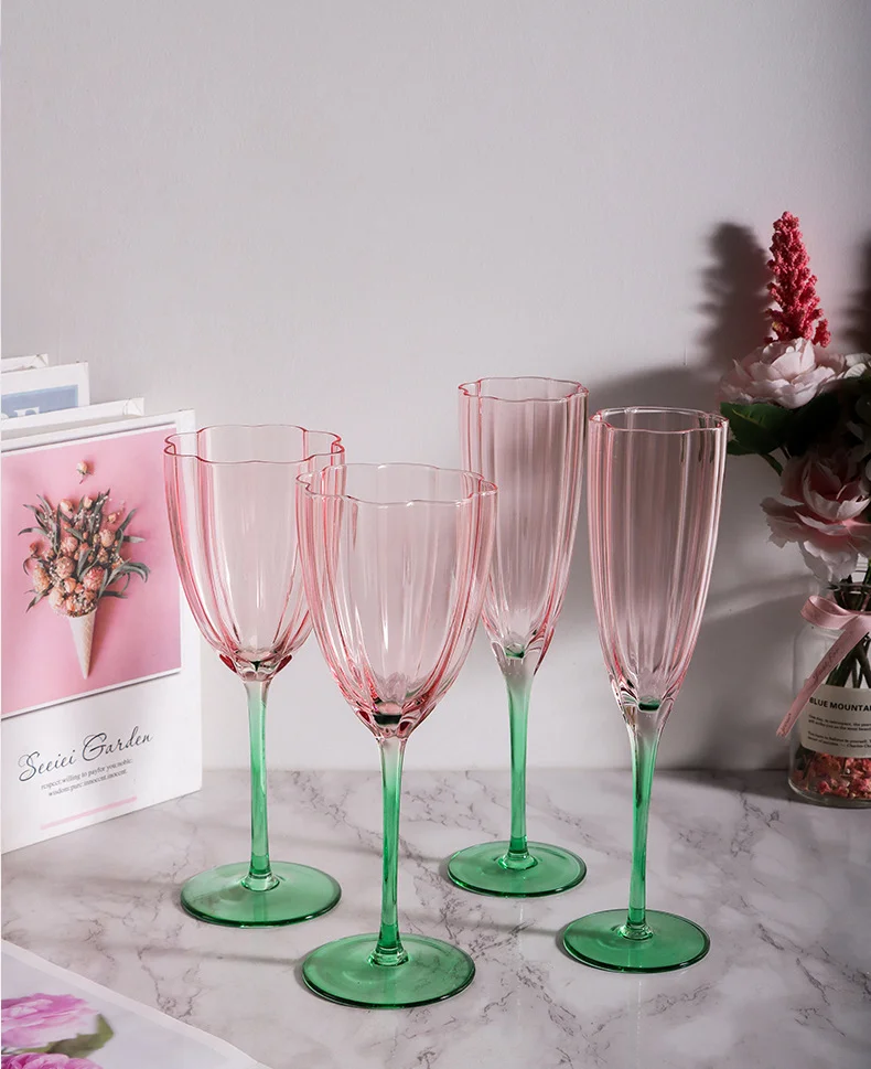 Classic royal enjoyment crystal glass wine cup Pretty metal decorative  glass goblet Wine glass cup