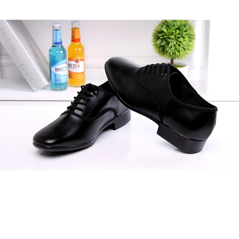 Dance shoes Leather Dance Shoes Men Sneakers Black Latin Ballroom Shoes Flat Heel Dance for Men Heel Plug Size Ballroom