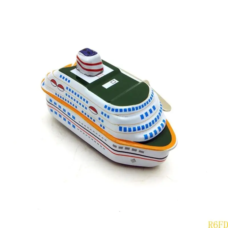 R6FD Nostalgic Cruise Ship Tinplate Figure Toy Classical Wind Up Toy for Desk Display