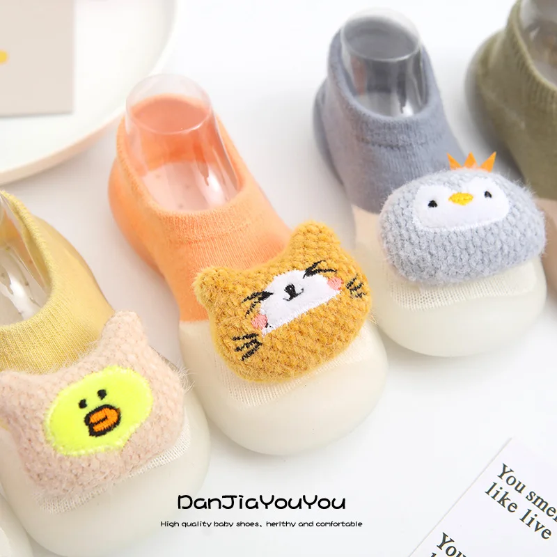 

2023 Newborn Baby Boys First Walkers Shoes Girls Toddlers Spring Fall Lovely Non-Skid Indoor Kids Floor Breathable Cotton Shoes