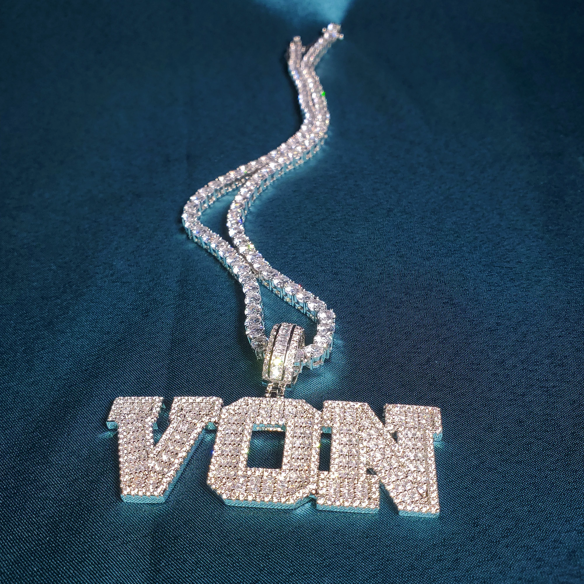 Personalised Big Icy Varsity Letters Pendant Hot Popular Name Necklace Custom Name Chain Sparkling Hip-hop Jewelry For Men&Women