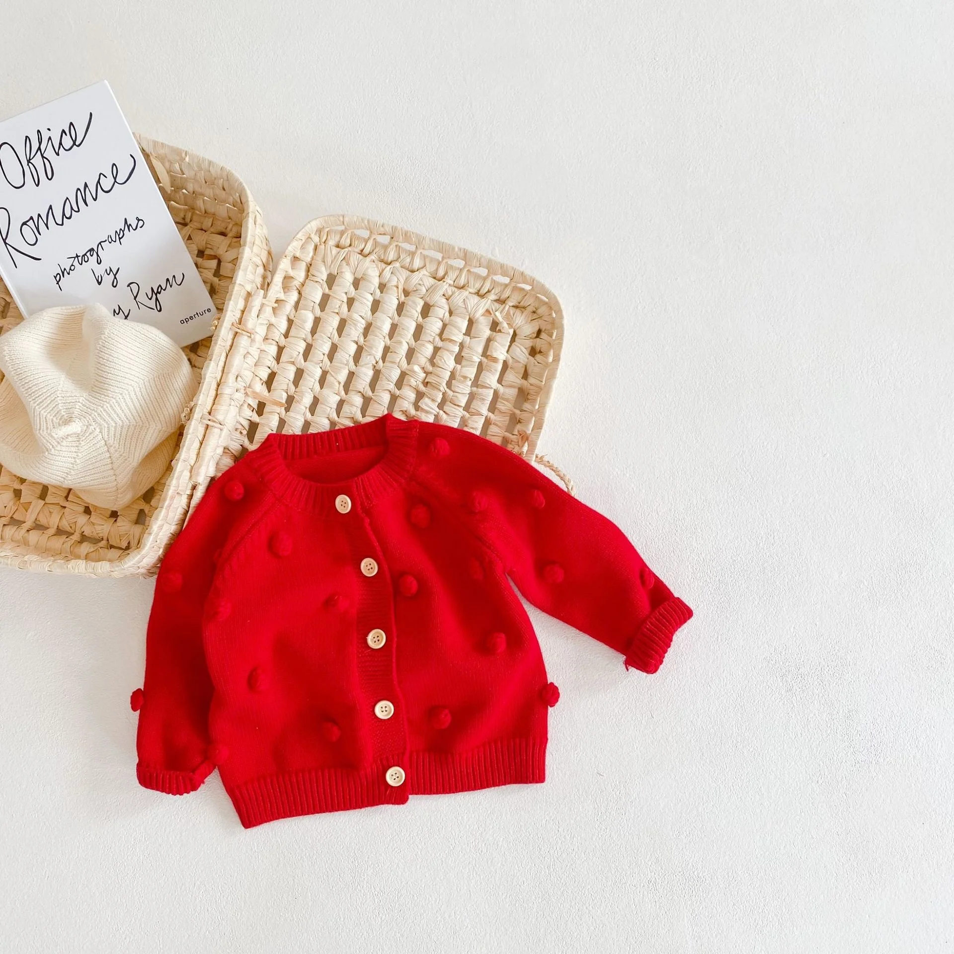

Baby Single-breasted Toddler Spring Autumn Girls Lovely Long Sleeved Knitted Sweater Coat with Yarn Balls Newborn 0-36 Months