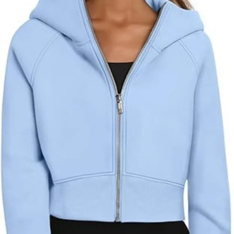 Autumn and Winter Women's Solid Color Hooded Zipper Short Loose Fitting Plush Long Sleeved Sweater Fashionable Elegant Tops
