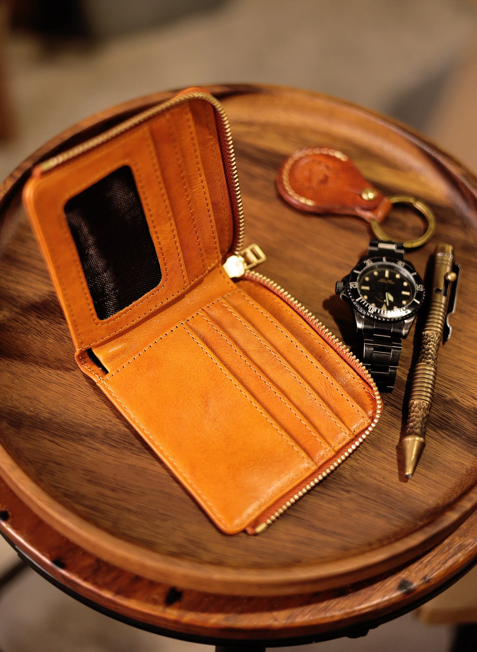 PNDME mode hochwertige pflanzlich gegerbte rindsleder männer kurze brieftasche vintage echtes leder ID kreditkarte halter geldbörse – Detail 4