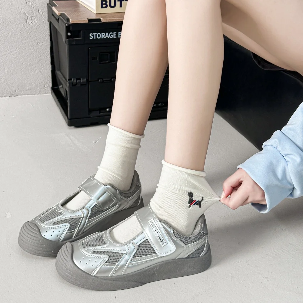 Niedliche Mädchen-Socken mit Cartoon-Tier-Stickerei Hund Katze Weiße Socken Gekräuselte Weiche Locker Sitzende Socken Welpen Kätzchen – Detail 11