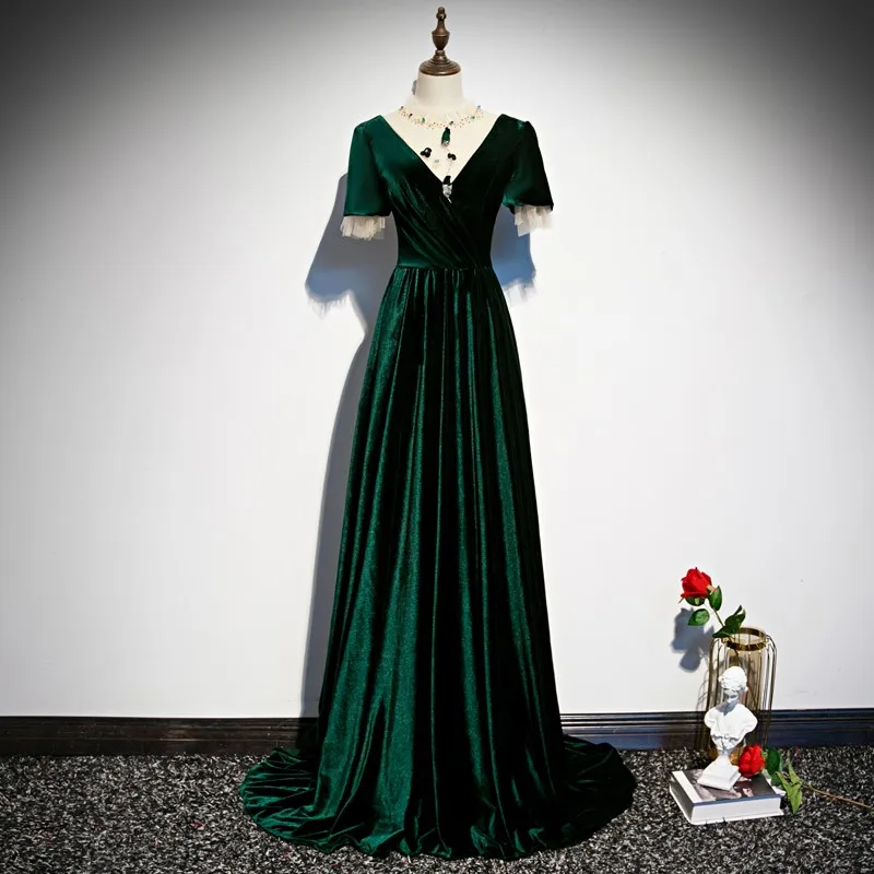 

Velvet Evening Dress Women's New Banquet Dark Green Solo Performance Costume Elegant High-End Host