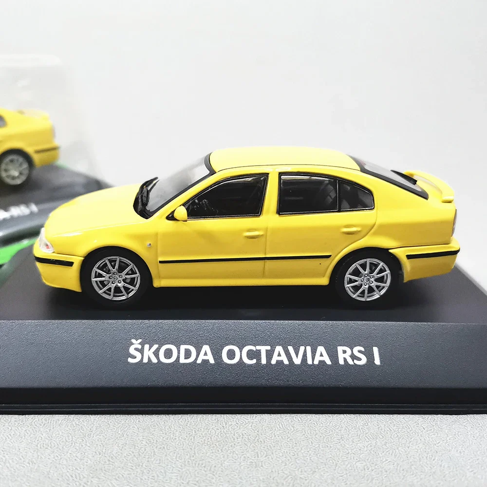 1:43 Scale Skoda Octavia Rs I Alloy Simulation Car Model Static