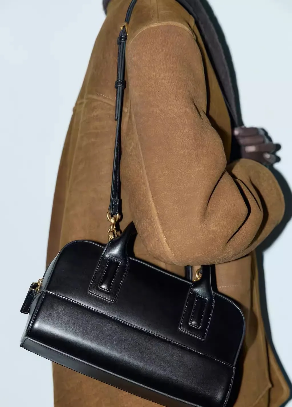 Women Square Bag Retro Versatile Wide Shoulder Strap Large Capacity Casual Portable Female One Shoulder Crossbody Bag