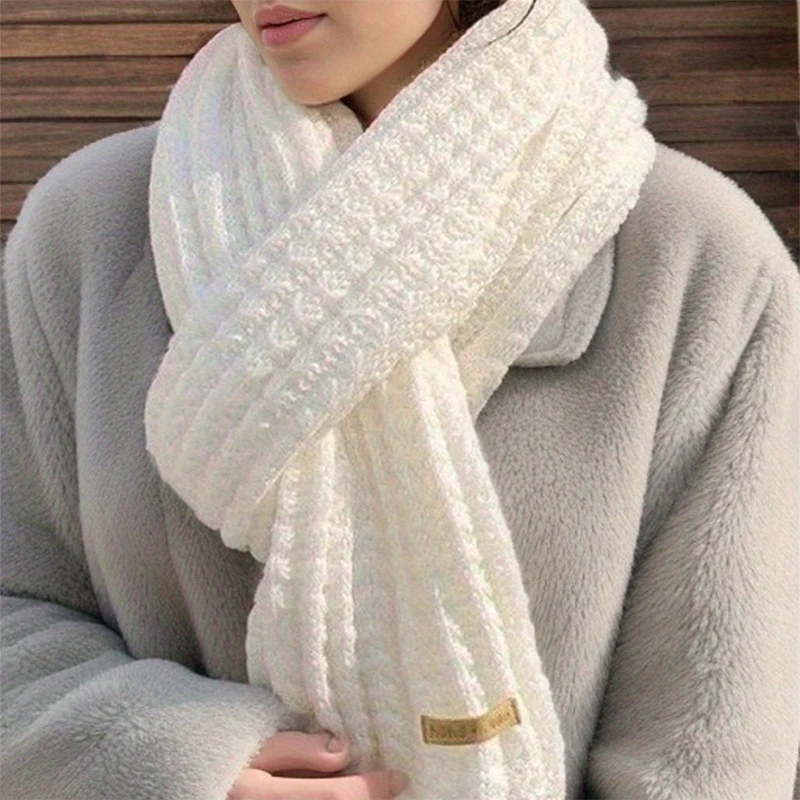 Unisex Thick Wool and Cashmere Scarf, Long and Warm Winter Neck Accessory, Suitable for Travel and Office Use.