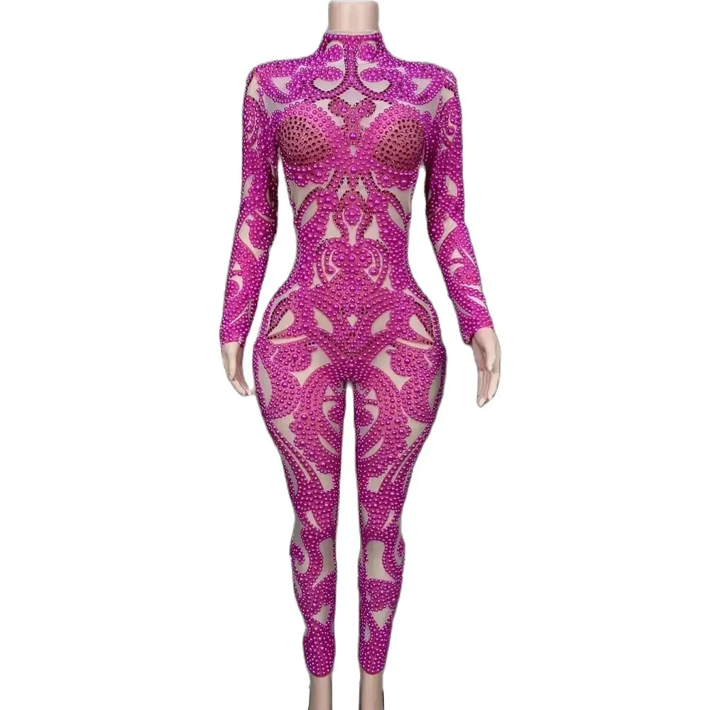 

Сексуальный сценический прозрачный сетчатый комбинезон с блестящими жемчужинами розово-красного цвета для празднования дня рождения, наряд из сетчатой пряжи, Женская Одежда для танцев и фотосессии