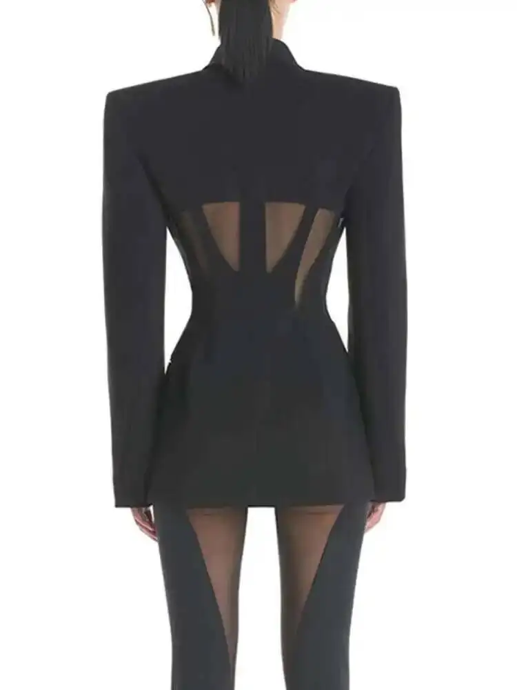 سترة نسائية عصرية من DEAT بياقة مدببة وأكمام طويلة...