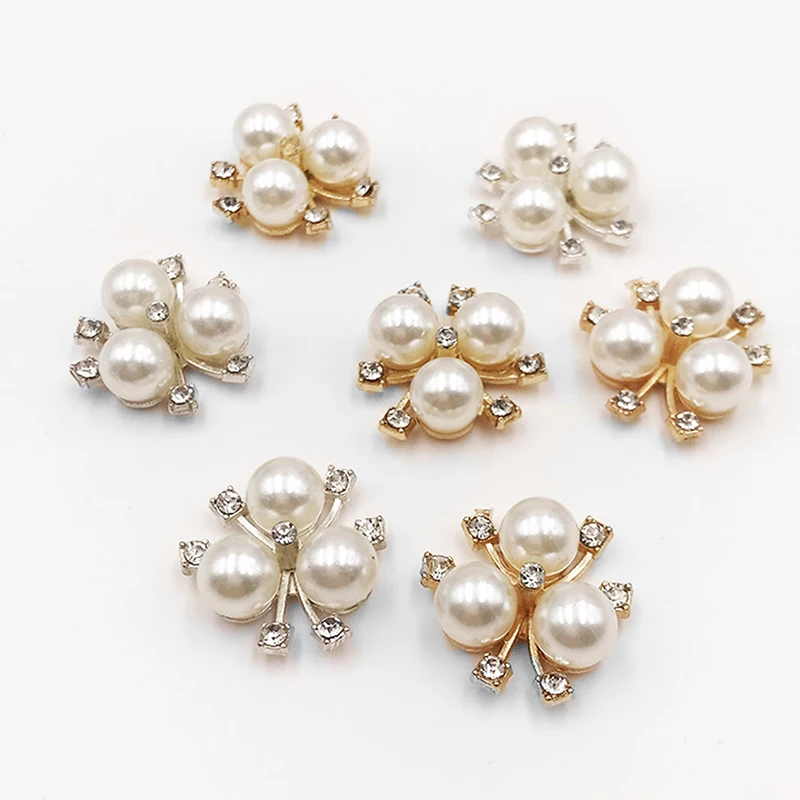 

10pcs DIY Flower Rhinestones Pearl Button Wedding Decoration Sewing Decor Craft
