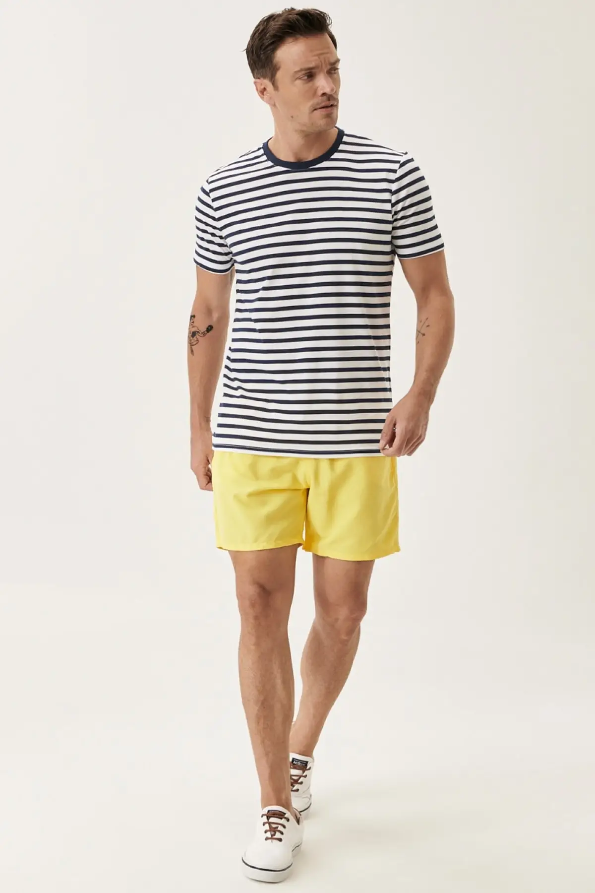 Casual Beach Shorts Mens Summer Swimwear Male beach swimming trunks Hot Summer Fashion Outfits For Surf Golf Hiking Sports