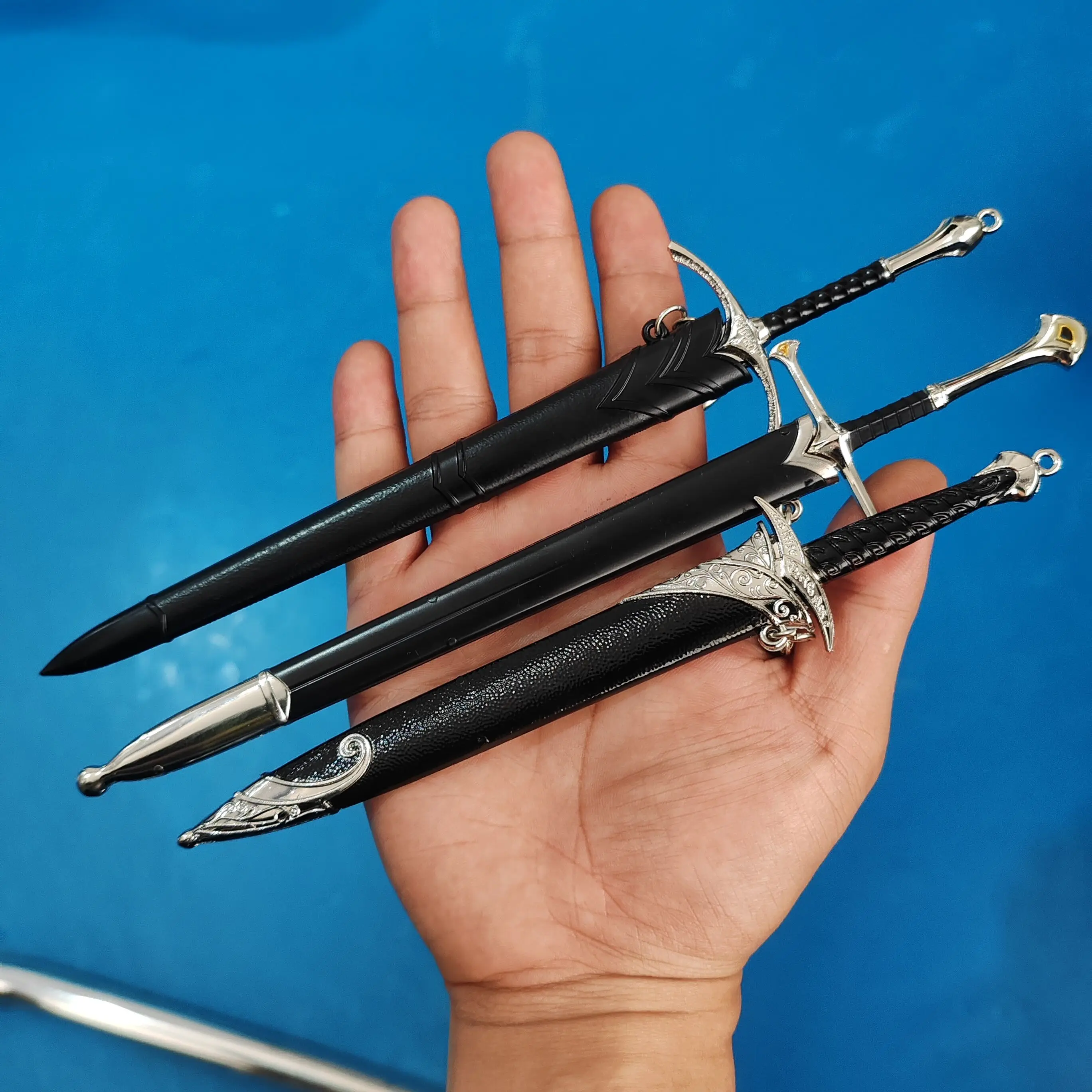 22cm Elves Anduril Middle-earth Weapon Glamdring Aragorn Narthil Sword Metal Katana Samurai Sword Keychain Ornaments Gifts Toys 6