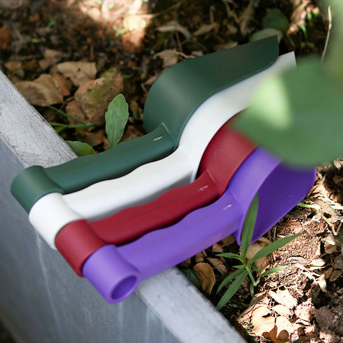Garden Shovel Soil Loosening for Planting