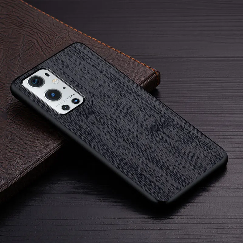 Luxury Bamboo Wood Pattern Leather Phone Cover – Premium Case