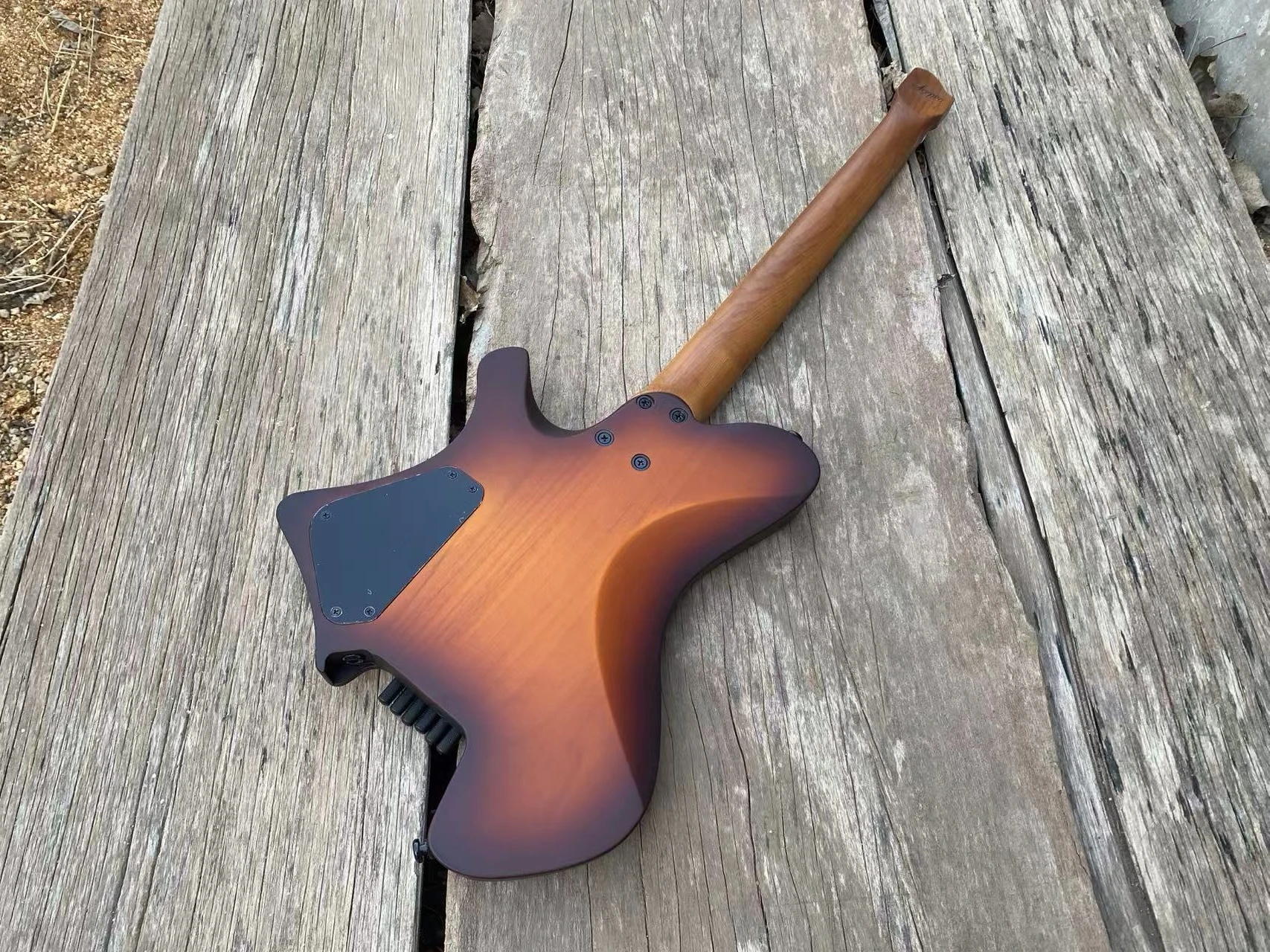 Acepro Alder Body Headless Electric Guitar Brown Burst Color