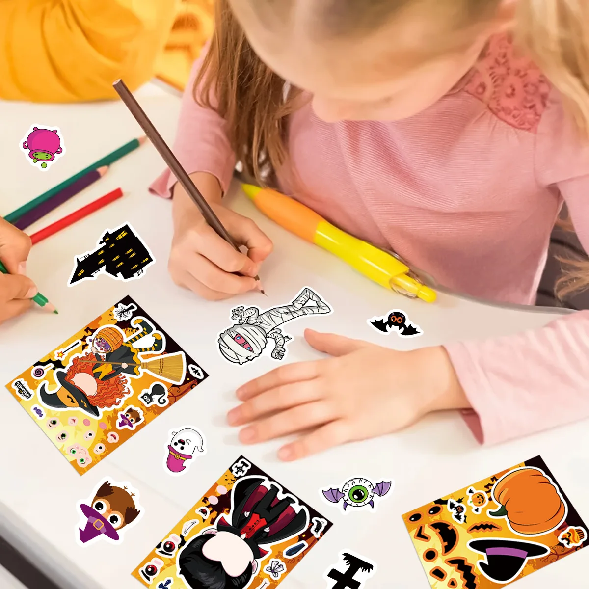 16PCS 할로윈 얼굴 스티커 만들기 어린이 퍼즐 할로윈 파티 선물 상자 선물 고정 스티커