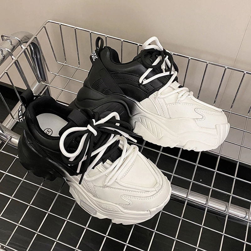 Fashionable thick-soled women's sneakers with color matching and versatile womens casual shoes with contrasting colors for women