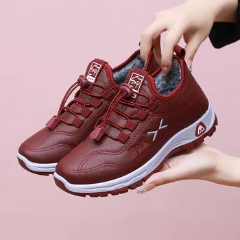 Winter Thickened Women's Beijing Cotton Shoes Leather Surface Waterproof Warm Fleece Lined Anti-slip Comfortable Booties 1