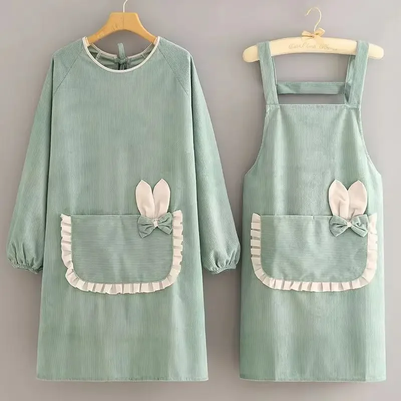 High-End Women's Waterproof Oil-Resistant Apron Loose Workwear for Home And Kitchen Use Easy to Wear And Comfortable