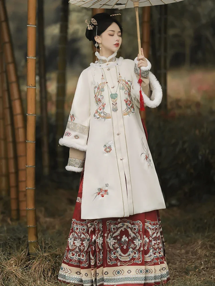 

Ming Dynasty Hanfu Horse-face Skirt For Women Red Top With Pipa-shaped Large Sleeves White Ancient Chinese Hanfu Traditional Set