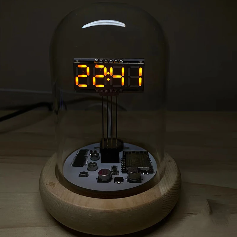 2024 New Luxurious Handmade  Modern Retro Style Lamp Design Different time zone clock 3