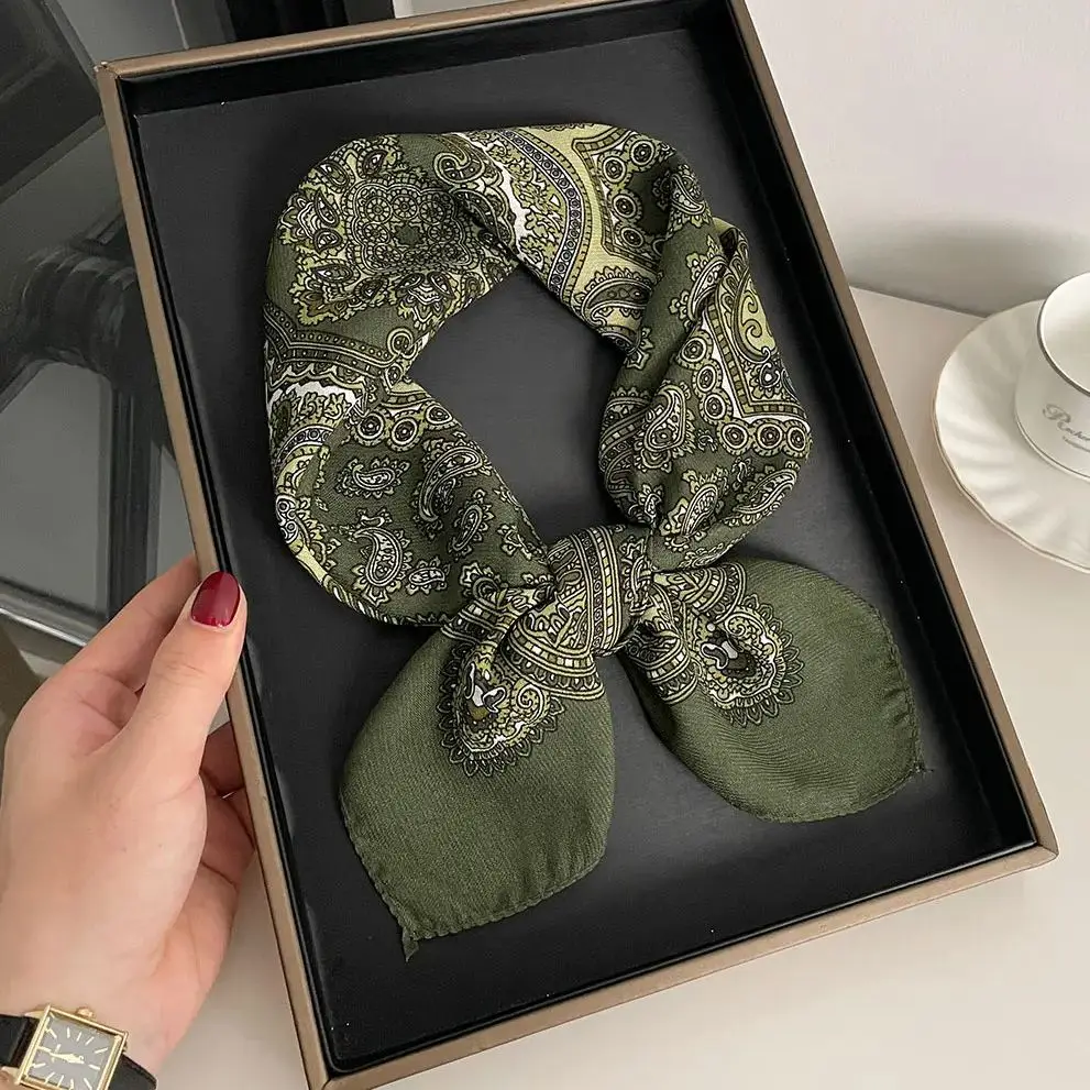 New Fashion 70X70cm Women's Scarf Paisley Print Scarf Cotton Texture Square Shawl Decorative Headband Neck Luxury Design Bandana