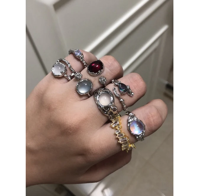 Hip Hop Irregular Stone Rings Y2K Aesthetic Kpop Animal Red Ring for Women Egirl Vintage Flower Bud Open Rings Trendy Jewelry