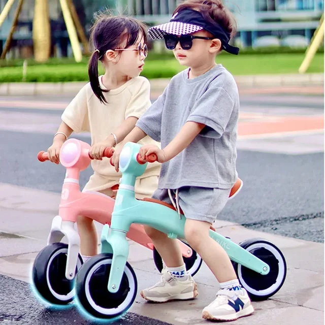 Children's Balance Cart no pedal baby slide scooter boys and girls two-wheeled yo-yo ride on toys for kids 2 to 4 years old 3