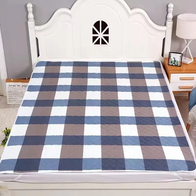 150/120/70Cm Large Washable Mattress Waterproof Bed Under Pad Chucks Pads with Non-Slip Back for Elderly, Kids, Women or Pets 2