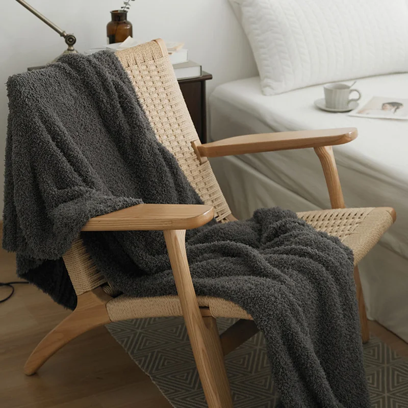 

Super Fuzzy Fleece Sherpa Throw Blanket, Lightweight Warm Blankets for Sofa Couch Bed Home All Season, TJ8258